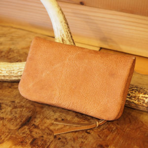 middle wallet / in-L / エゾシカ